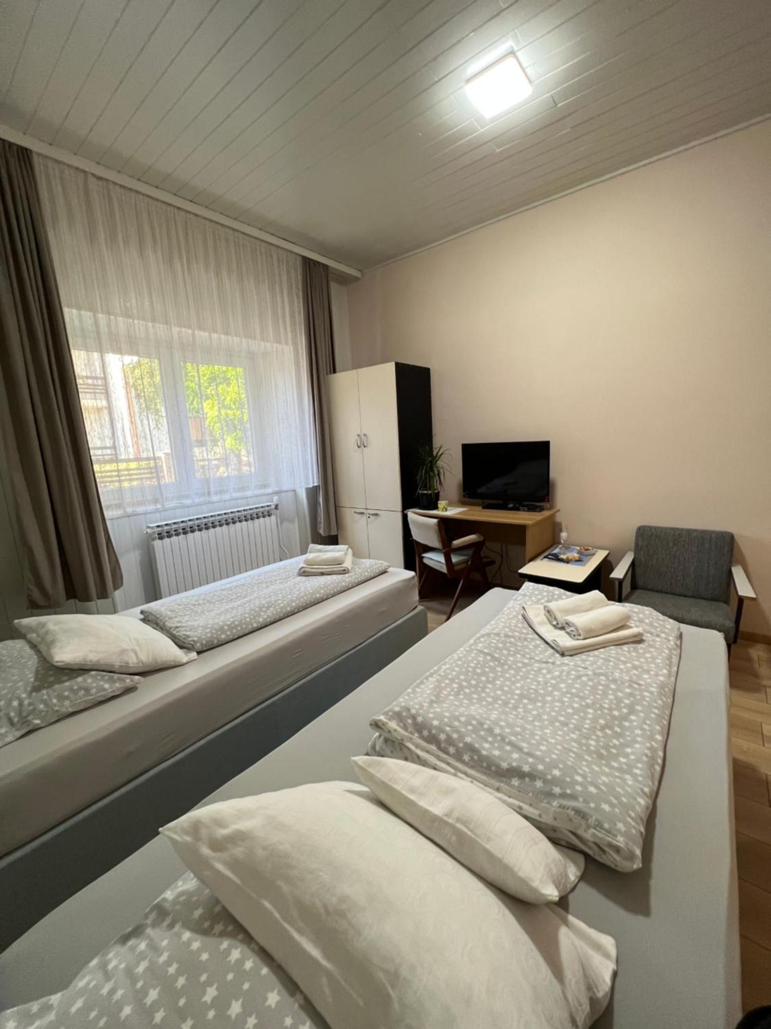 Bezdan Guesthouse Exteriör bild